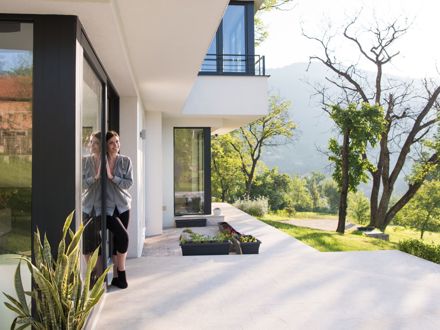 Executive And Modern Home